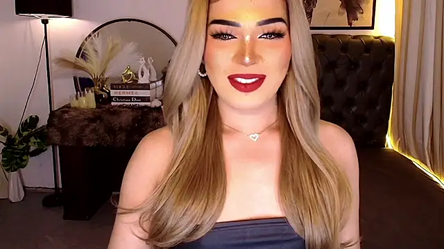 Empress Candice online show from June 2026 02:33:01 PM