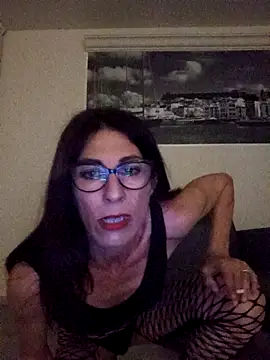 Ambra84 online show from May 2026 11:15:02 PM