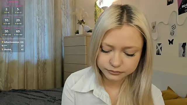 MidnightPoise online show from May 2026 04:54:01 AM