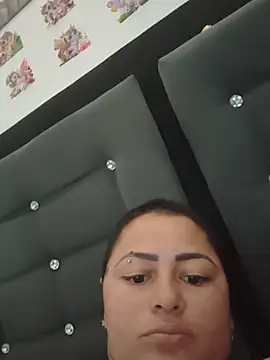romina23 online show from May 2026 08:53:01 PM