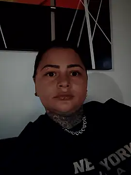 romina23 online show from May 2026 11:14:01 PM