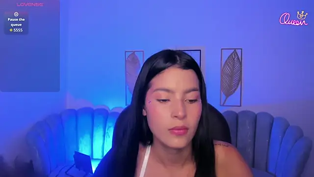 Snapshot of amber_willow chatting on May 2026 03:35:01 AM amber willow online show from May 2026 03:35:01 AM