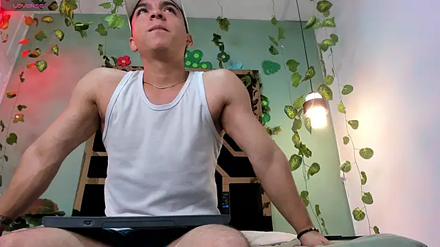 Snapshot of ELGRAN_JEFE chatting on April 2026 12:53:01 PM ELGRAN JEFE online show from April 2026 12:53:01 PM