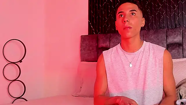 ThiagoSexy005 online show from July 2026 12:55:02 AM