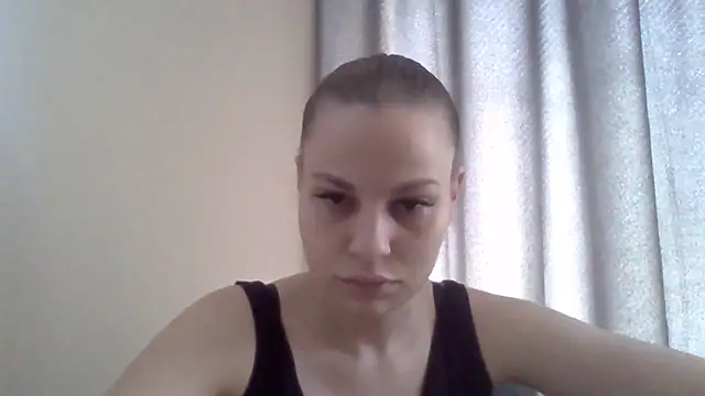 Snapshot of _Linsyy_ee_ chatting on May 2026 10:24:01 AM Linsyy ee online show from May 2026 10:24:01 AM