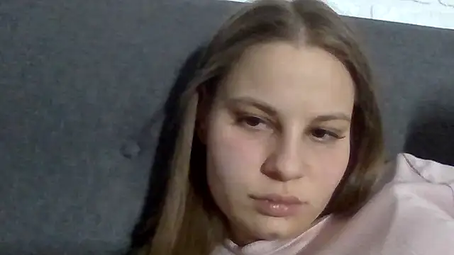 Snapshot of _Linsyy_ee_ chatting on June 2026 08:47:01 PM Linsyy ee online show from June 2026 08:47:01 PM