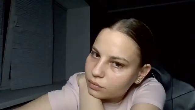 Snapshot of _Linsyy_ee_ chatting on June 2026 08:43:01 PM Linsyy ee online show from June 2026 08:43:01 PM