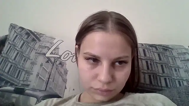 Snapshot of _Linsyy_ee_ chatting on May 2026 12:02:01 PM Linsyy ee online show from May 2026 12:02:01 PM