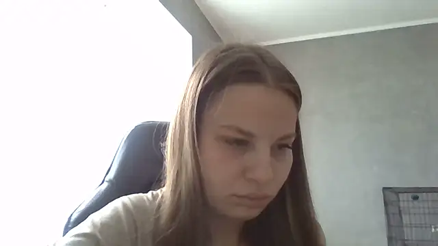 Snapshot of _Linsyy_ee_ chatting on June 2026 11:21:02 AM Linsyy ee online show from June 2026 11:21:02 AM