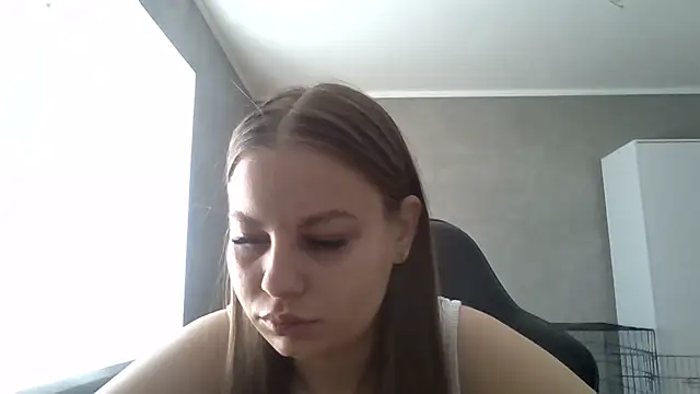 Snapshot of _Linsyy_ee_ chatting on May 2026 09:34:01 AM Linsyy ee online show from May 2026 09:34:01 AM