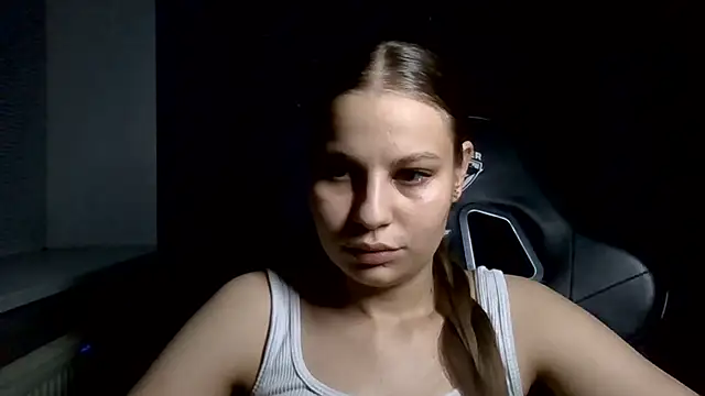 Snapshot of _Linsyy_ee_ chatting on May 2026 09:38:01 PM Linsyy ee online show from May 2026 09:38:01 PM