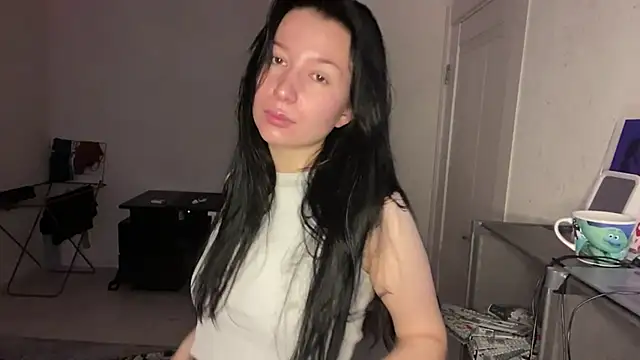 Necusharon online show from May 2026 06:28:02 AM