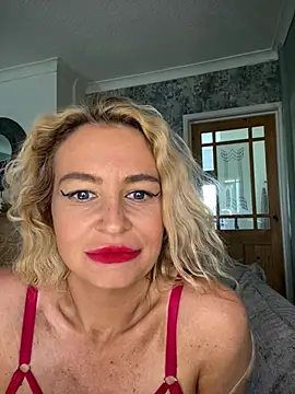 Sophielauren online show from April 2026 09:40:01 AM