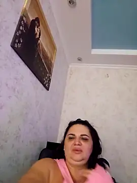 -CUTE-EVVIL- online show from May 2026 07:58:01 PM