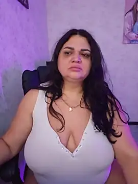 -CUTE-EVVIL- online show from May 2026 05:33:01 PM