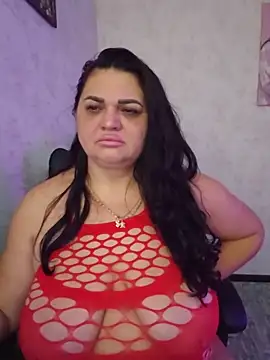 -CUTE-EVVIL- online show from May 2026 06:31:02 PM