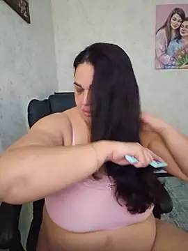 -CUTE-EVVIL- online show from May 2026 07:09:01 PM