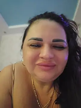 -CUTE-EVVIL- online show from May 2026 07:33:02 PM