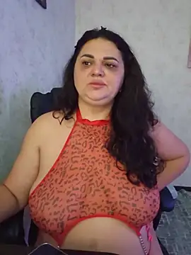 -CUTE-EVVIL- online show from June 2026 06:41:02 PM