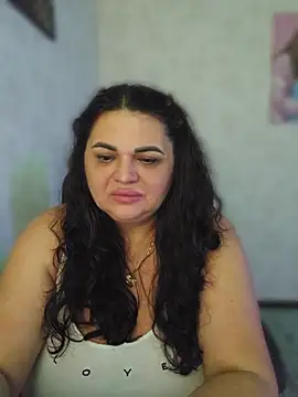 -CUTE-EVVIL- online show from July 2026 08:08:02 PM