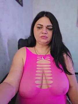 -CUTE-EVVIL- online show from May 2026 05:29:02 PM