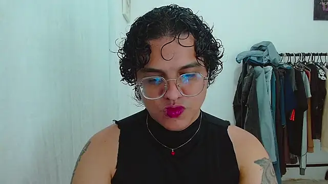 Diane exotic online show from May 2026 01:27:01 AM