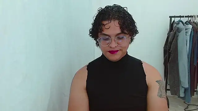 Diane exotic online show from May 2026 01:01:02 AM