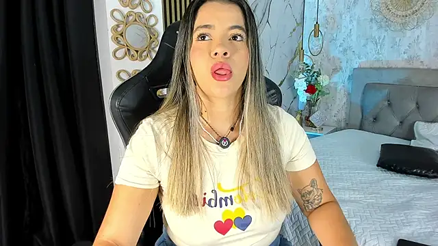 Snapshot of Leidy_2026 chatting on June 2026 12:57:01 PM Leidy 2026 online show from June 2026 12:57:01 PM