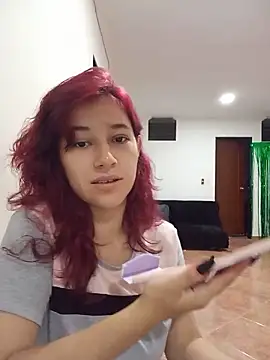 Escarleth 69 online show from May 2026 06:16:01 PM