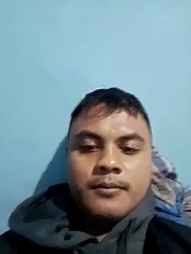 esagiovani online show from April 2026 02:47:02 PM