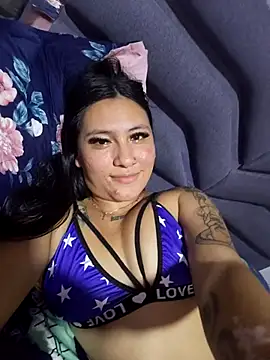 valeryrouse27 online show from May 2026 03:54:02 AM