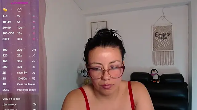 Valeri bj online show from May 2026 01:14:01 PM