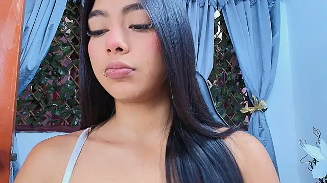 Sofia Browm online show from June 2026 07:09:02 PM