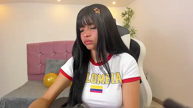 Hinaa XXX online show from June 2026 07:34:01 PM