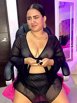 Alexa marquis online show from May 2026 11:52:01 AM