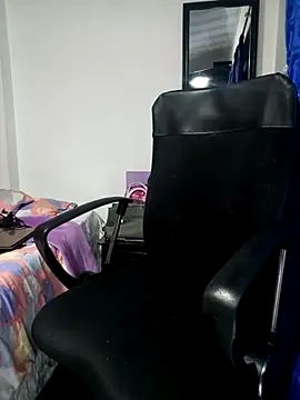 nadia  abaud online show from February 2026 06:00:02 AM