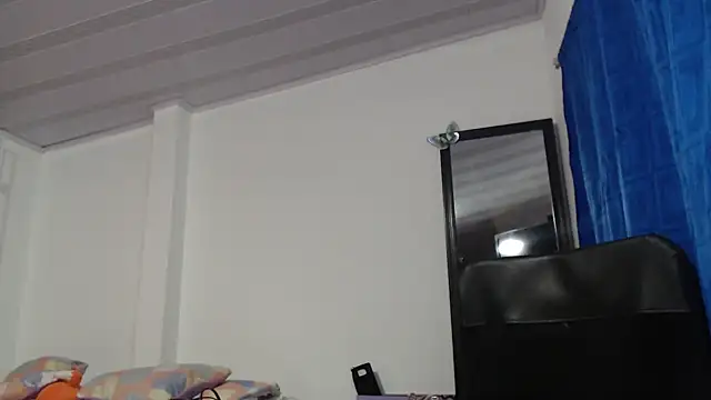 nadia  abaud online show from February 2026 06:35:01 AM