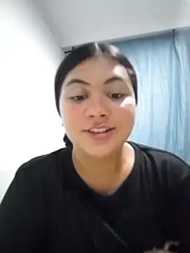nefera03 online show from May 2026 04:09:02 AM