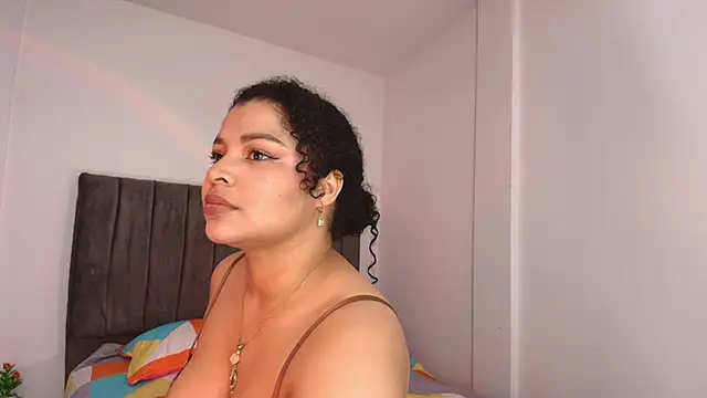 Nerea- online show from May 2026 02:33:02 AM