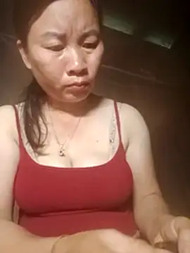 Snapshot of Lella_01 chatting on June 2026 12:32:02 AM Lella 01 online show from June 2026 12:32:02 AM