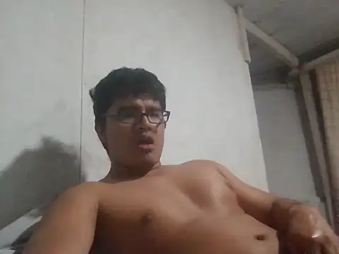 UnevenFlake348 online show from May 2026 03:54:01 AM