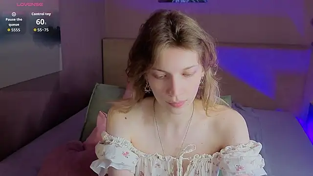 Emily Cartex online show from July 2026 06:14:02 AM