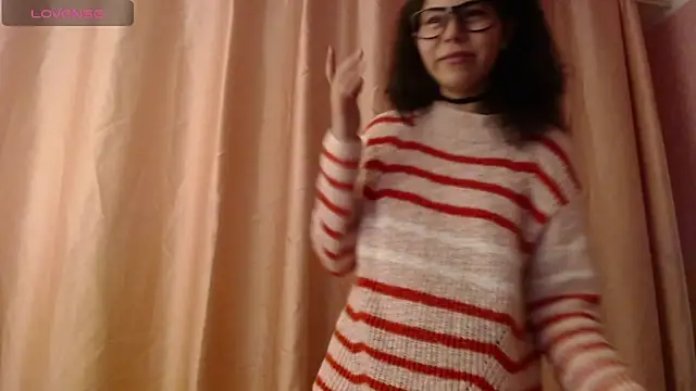Snapshot of majumei chatting on June 2026 02:00:02 AM majumei online show from June 2026 02:00:02 AM