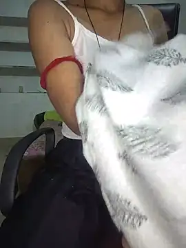 ESHA-LOVE online show from June 2026 09:58:01 PM