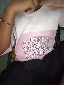 ESHA-LOVE online show from June 2026 06:49:01 PM