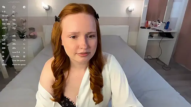 KikiBorn online show from May 2026 08:18:02 AM