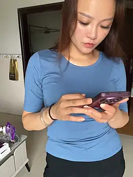 Meimei-bb online show from July 2026 04:20:01 AM