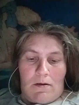 IrisMaris37 online show from May 2026 09:58:02 AM