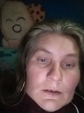 IrisMaris37 online show from June 2026 01:22:02 PM