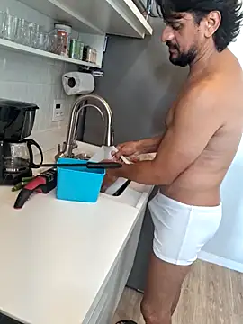 Nicostorm online show from April 2026 05:43:02 PM